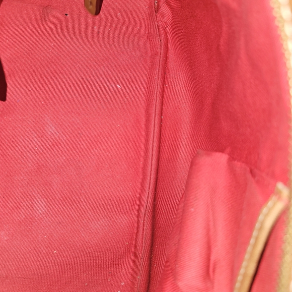 Dooney - Picture 3 of 4